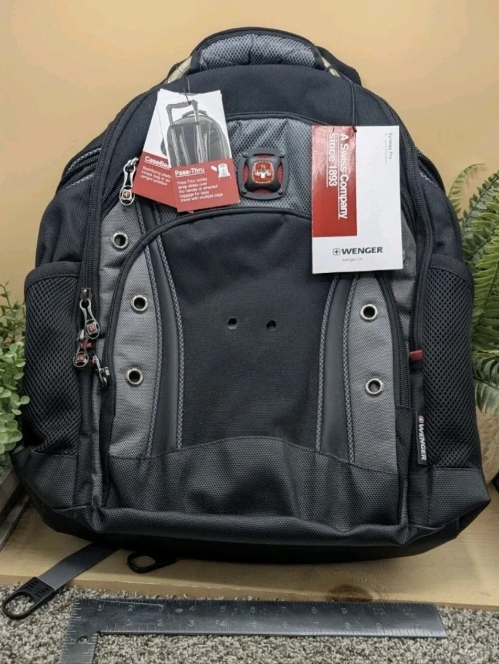 Wenger Synergy Multi Pocket Zip Around Back Pack Black New W Tags